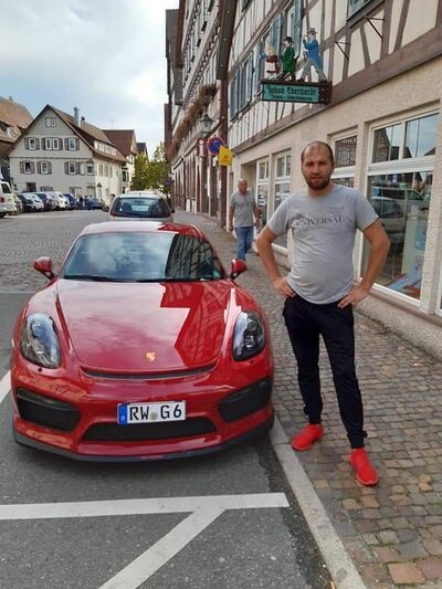  ,   Oleg, 38 ,   ,   