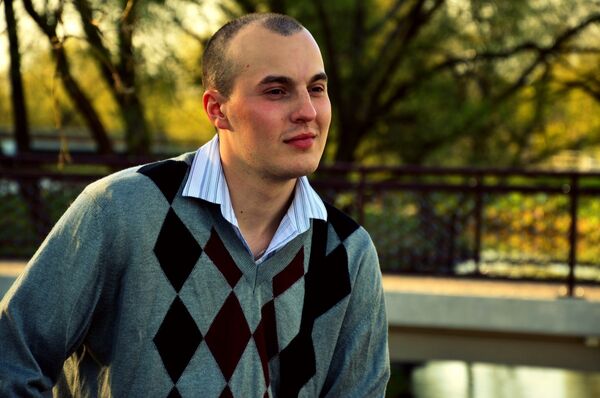  ,   Mareks, 33 ,   ,   , c 