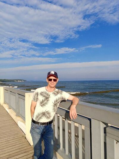  ,   Andrey, 48 ,   ,   , c 