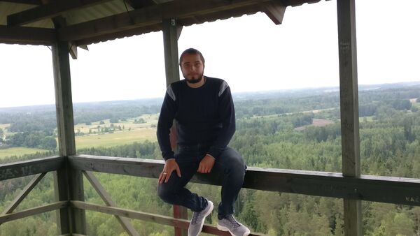  ,   Artur, 38 ,   ,   , c 