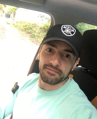  ,   Alex, 37 ,   ,   