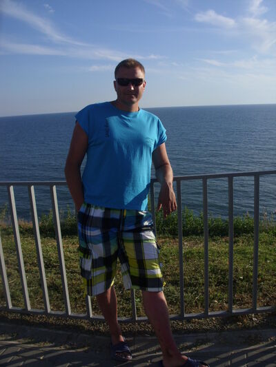  ,   Men, 43 ,   
