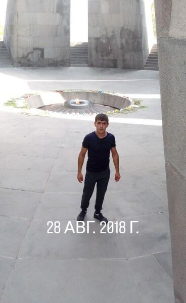  ,   Robert, 34 ,   ,   