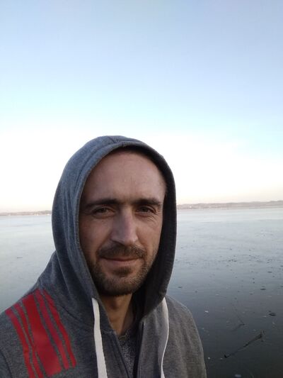  ,   Vasyl, 40 ,   ,   , c 