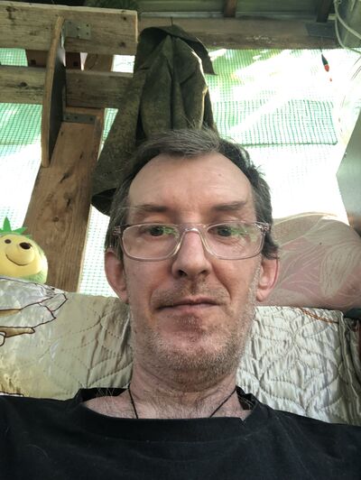 ,   Serge, 47 ,   c 