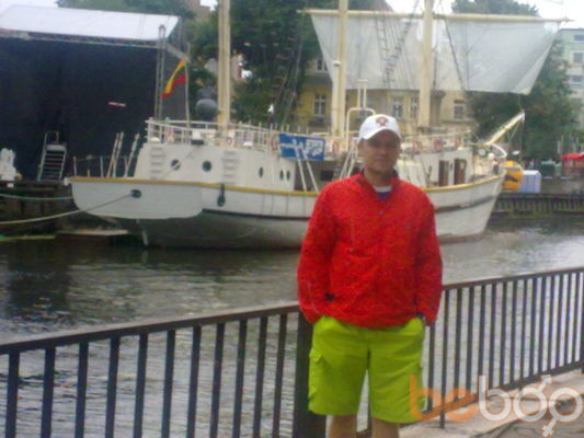  ,   Denis, 52 ,  