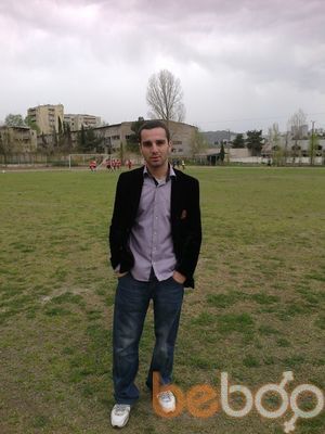  ,   Roland, 39 ,   