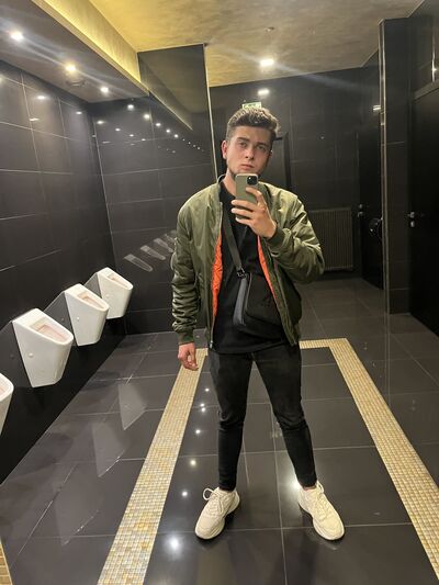  Praha,   Ionel, 21 ,   ,   