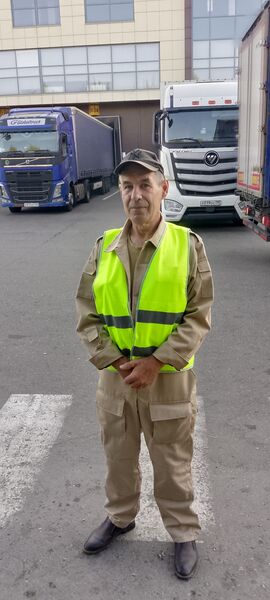  ,   Sergey, 60 ,   ,   