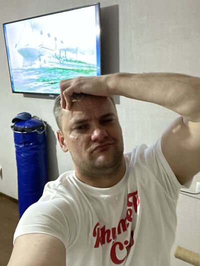  ,   Hunter, 38 ,   ,   