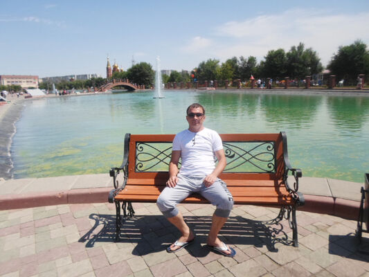  ,   Misha, 39 ,   