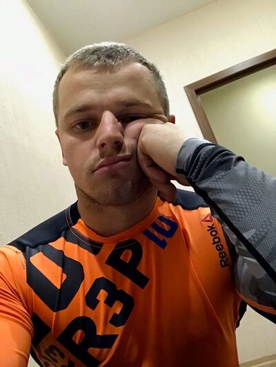  ,   Igor, 28 ,   ,   , c 