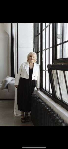  Solna,   Marina, 60 ,     , c 