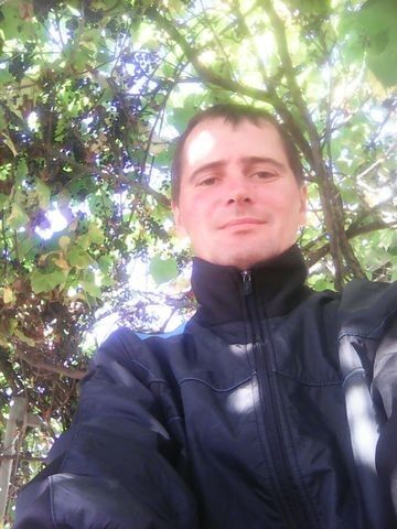  ,   Jonnn, 37 ,  