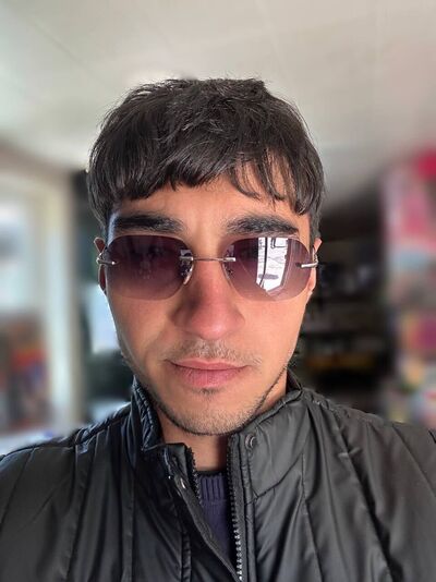  ,   Narek, 21 ,   ,   