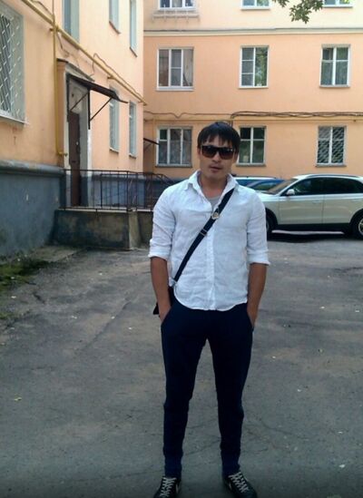 ,   Amir, 33 ,  