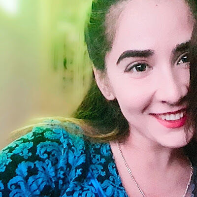  ,   Ilona, 28 ,   ,   