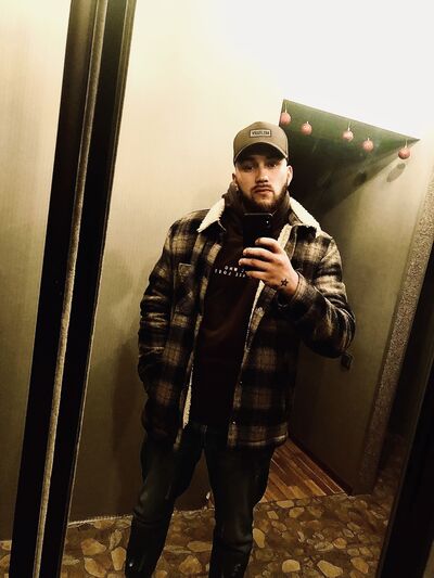  ,   Oleg, 33 ,   ,   