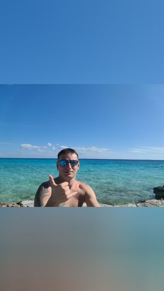  ,   Vitaly, 40 ,   ,   , c 