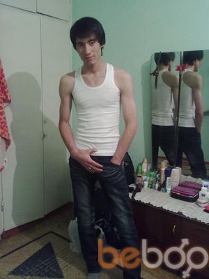  1780668  Nur, 40 ,    