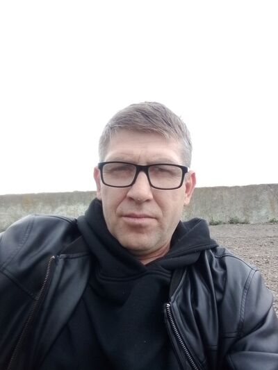  ,   Aleks, 47 ,   ,   