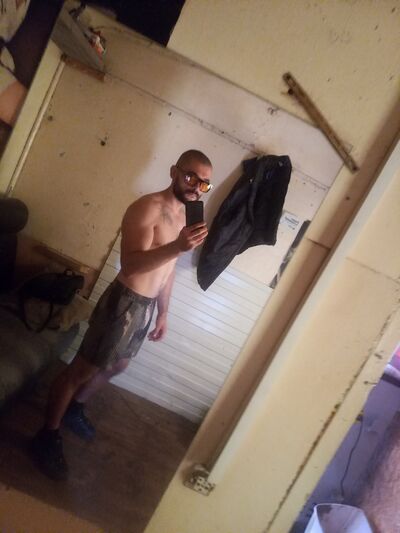   ,   Vlad, 31 ,   ,   