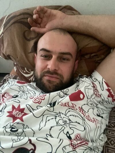  ,   Ivan, 31 ,   ,   