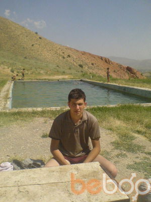  ,   Arman, 32 ,   