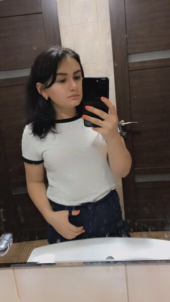  ,   Parvina, 24 ,   , 