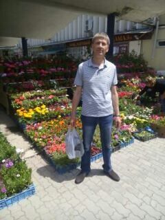  ,   Oleg, 59 ,   