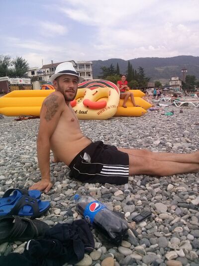  ,   Vardan, 38 ,   ,   , c 
