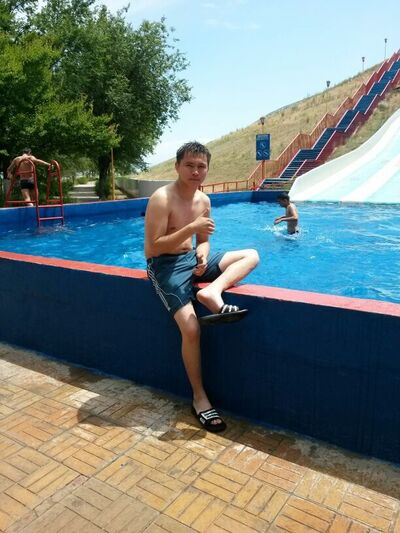  ,   Ruslan, 36 ,   ,   , c 