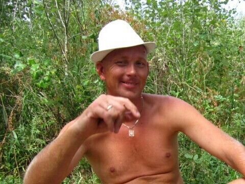  ,   Kolyan, 46 ,   