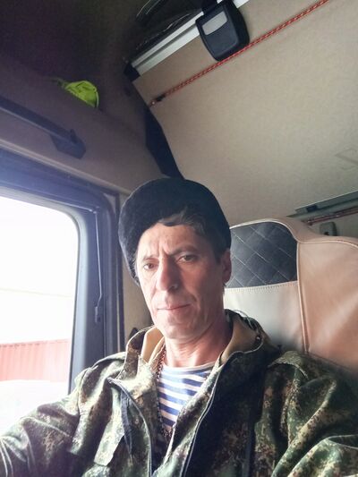  ,   Aleks, 48 ,   ,   