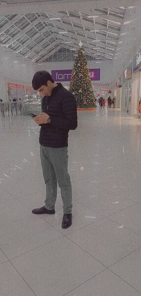  ,   Erik, 25 ,   ,   