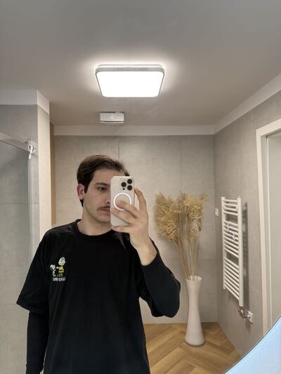  Praha,   George, 24 ,   ,   