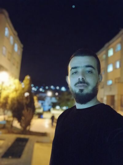  Algiers,   Sofian, 32 ,   ,   