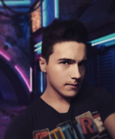  ,   Maxim Zinur, 25 ,   ,   , c , 