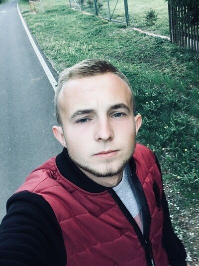  As,   Jevhen, 25 ,   