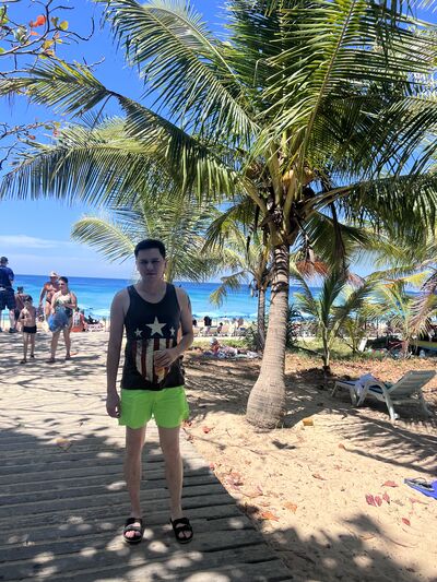  ,   Justin, 30 ,   ,   