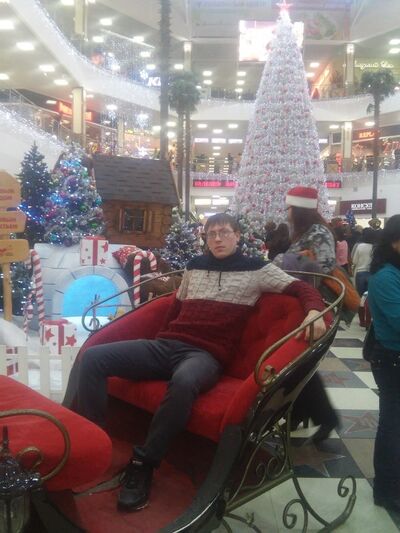  ,   Max, 38 ,   