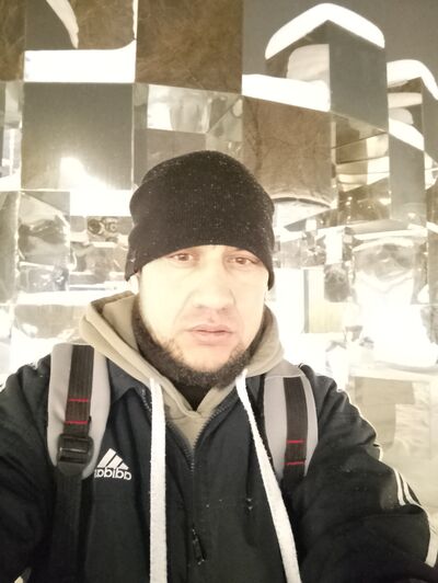  ,   Hamid, 39 ,   ,   