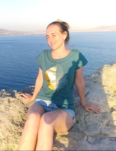  ,   Oksana, 42 ,   ,   