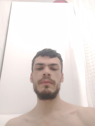  ,   Robert, 28 ,   ,   