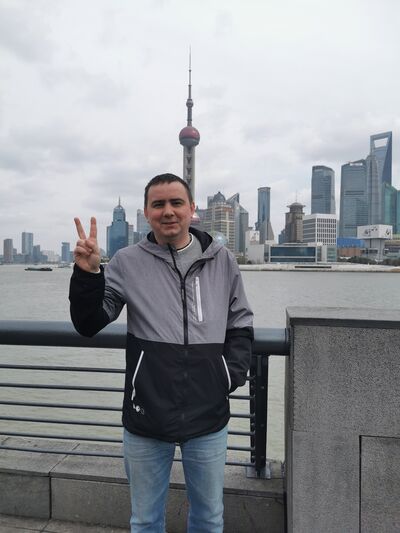  ,   Anton, 38 ,   ,   