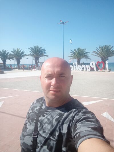  Bitola,   George, 35 ,     , c 