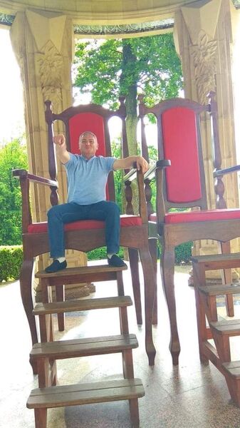  ,   Gio, 51 ,   , c 