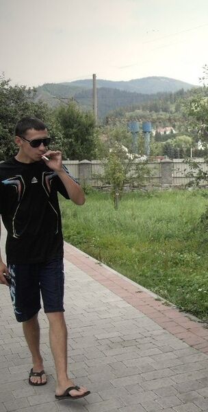  ,   Bogdan, 32 ,   