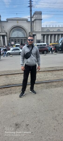  ,   Aleks, 40 ,   ,   