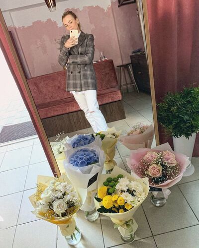  ,   , 28 ,   ,   